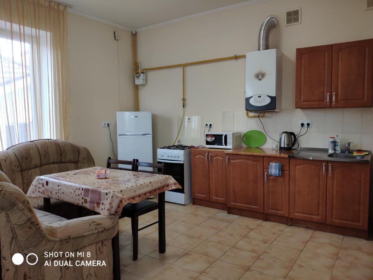 Apartments "Domovik" Івана Парканія 2А Кв 19 Мукачево Екстер'єр фото